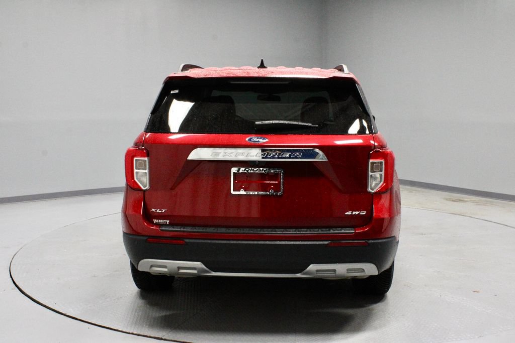 Certified 2023 Ford Explorer XLT w/ Equipment Group 202A AWD/4WD image 10