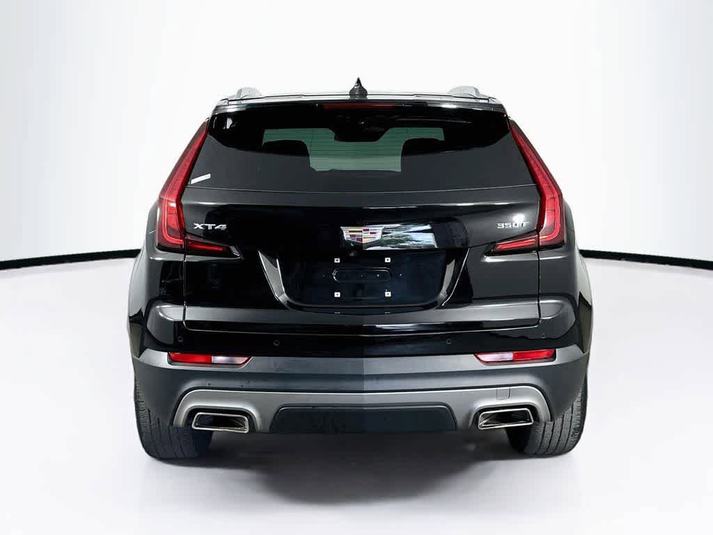 Used 2023 Cadillac XT4 Premium Luxury w/ Technology Package FWD image 5