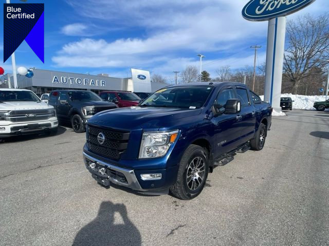 Used 2021 Nissan Titan SV w/ SV Convenience Package image 1
