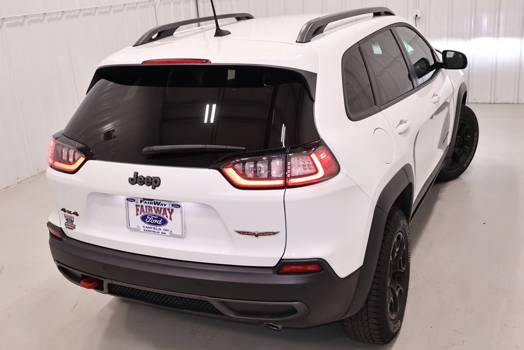 Used 2019 Jeep Cherokee Trailhawk w/ Cold Weather Group AWD/4WD image 39