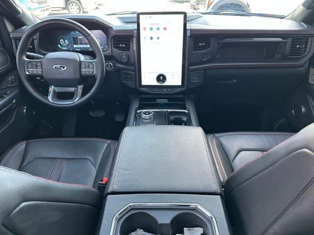 Certified 2022 Ford Expedition Limited image 11