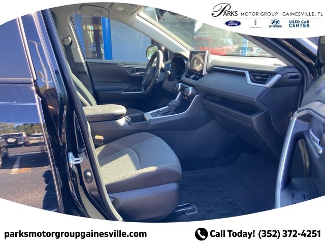 Used 2023 Toyota RAV4 Woodland Edition image 13