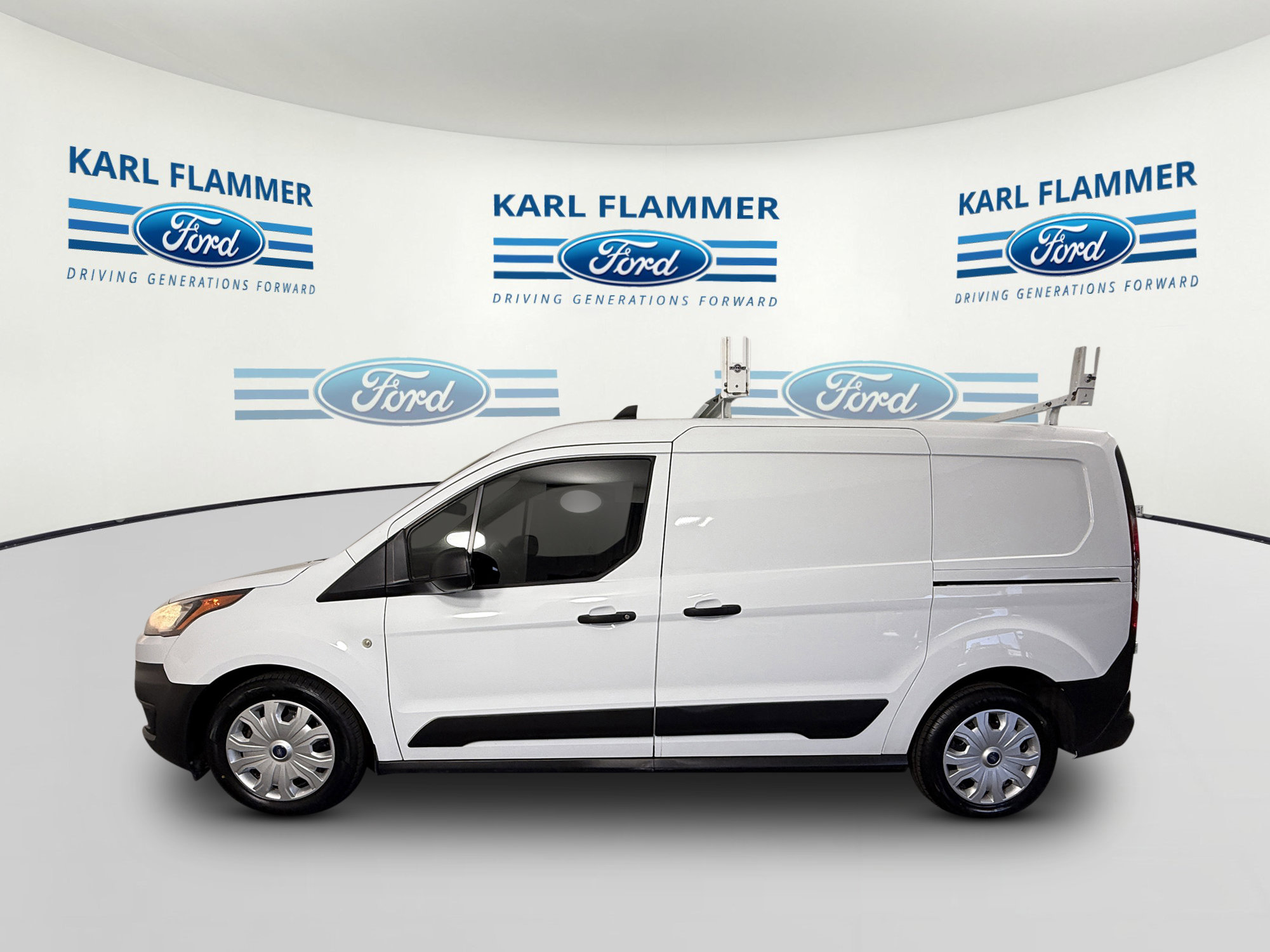 Certified 2023 Ford Transit Connect XL FWD image 5