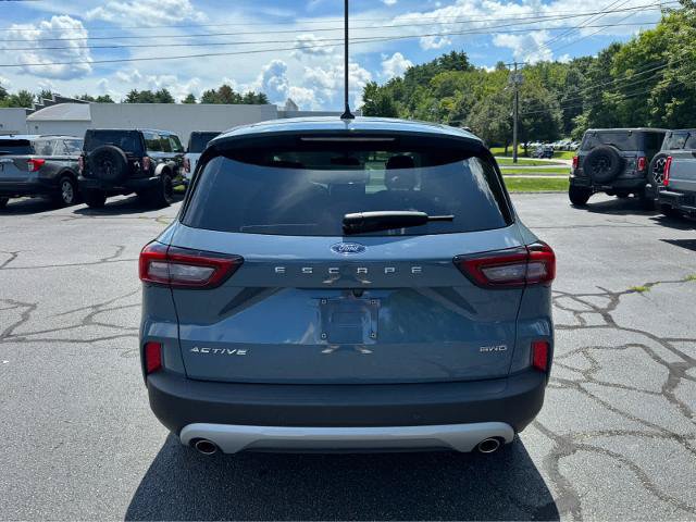 Certified 2026 Ford Escape Active w/ Tech Pack #1 AWD/4WD image 4