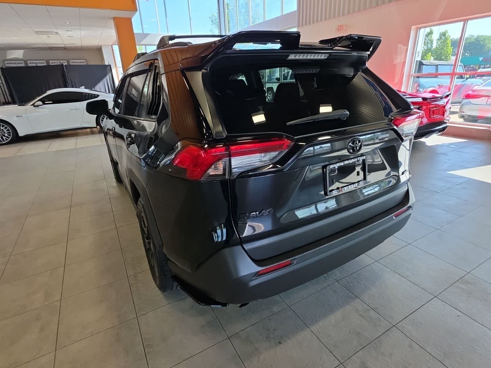 Used 2020 Toyota RAV4 LE w/ All Weather Liner Package AWD/4WD image 14