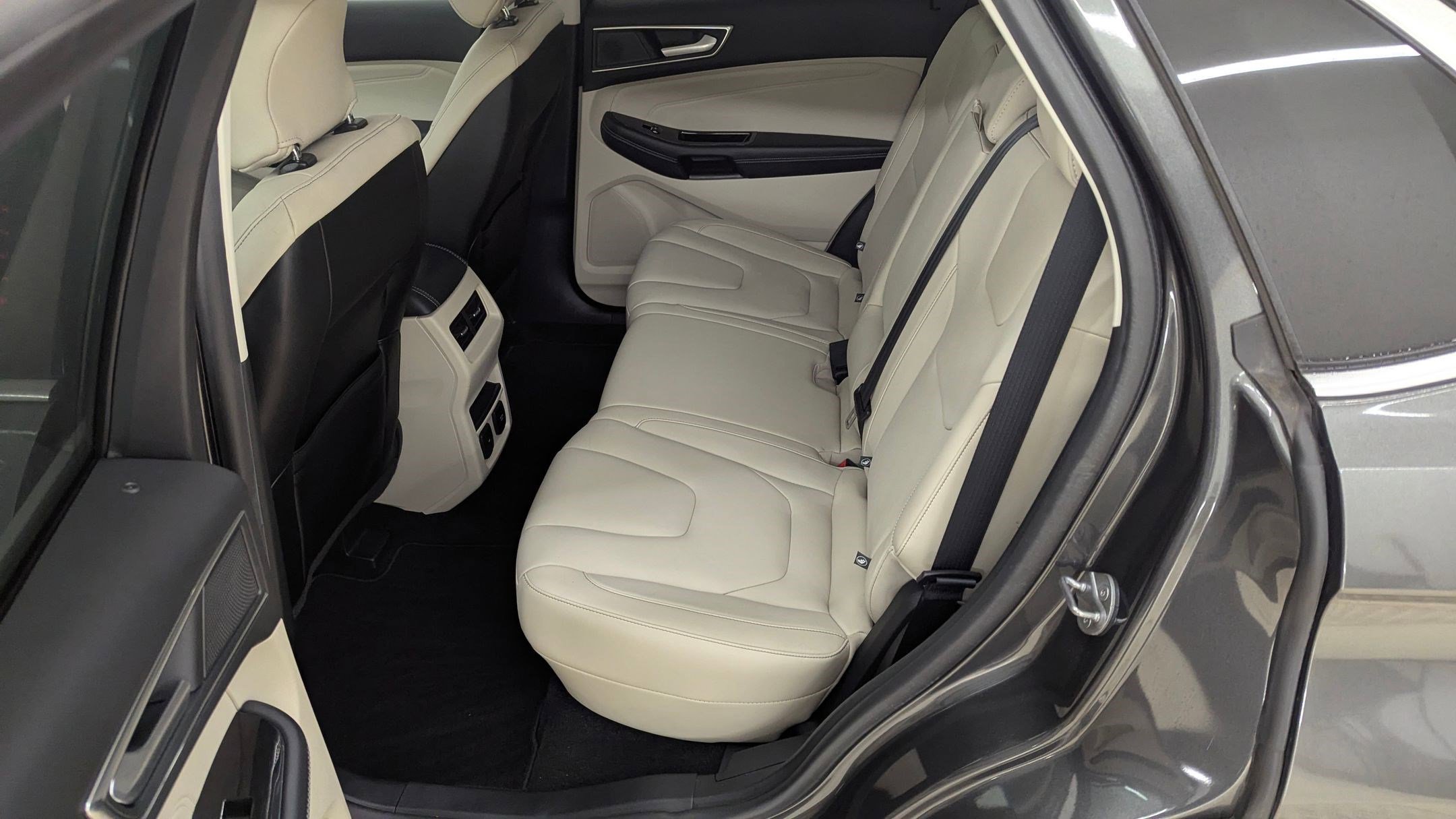 Certified 2019 Ford Edge Titanium image 13