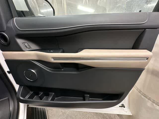 Certified 2022 Ford Expedition Max Limited AWD/4WD image 26