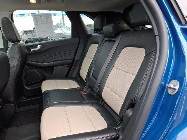 Certified 2022 Ford Escape Titanium w/ Titanium Elite Package image 10