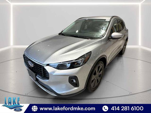 Certified 2024 Ford Escape Platinum AWD/4WD image 3