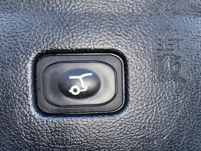 Certified 2022 Ford Edge SEL w/ Convenience Package image 24