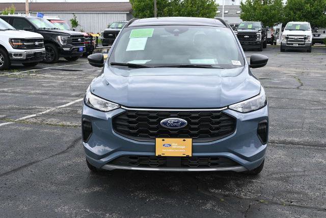 Certified 2023 Ford Escape ST-Line w/ Tech Pack #1 FWD image 6