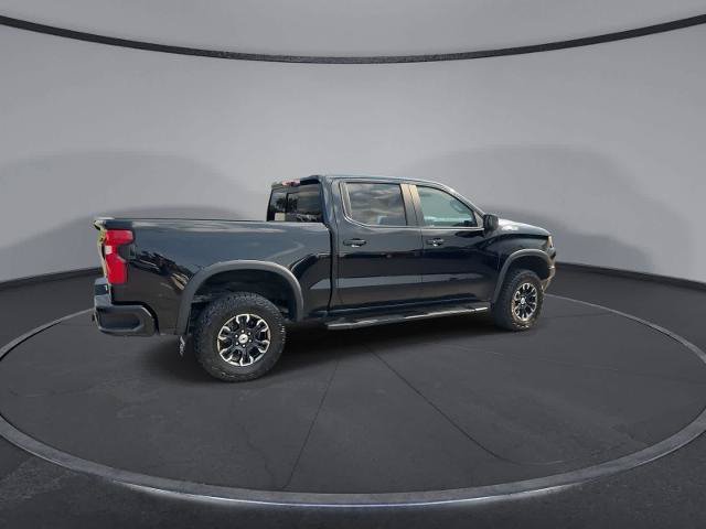 Used 2024 Chevrolet Silverado 1500 ZR2 w/ Technology Package AWD/4WD image 8