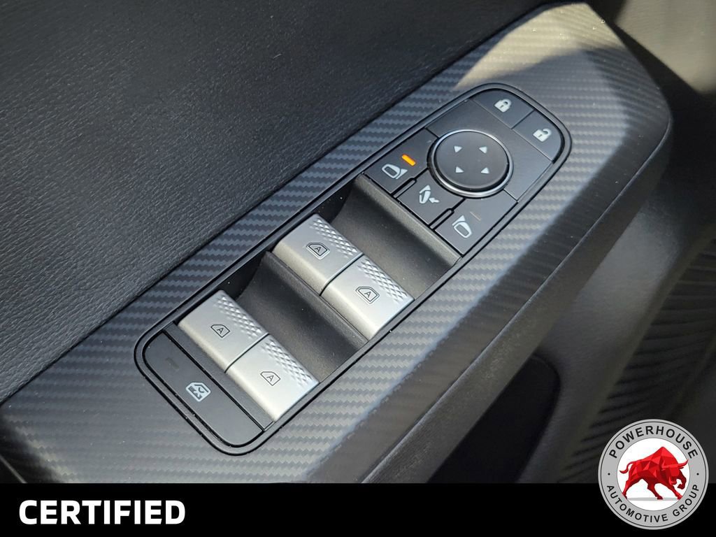 Used 2023 Mitsubishi Outlander SE image 27