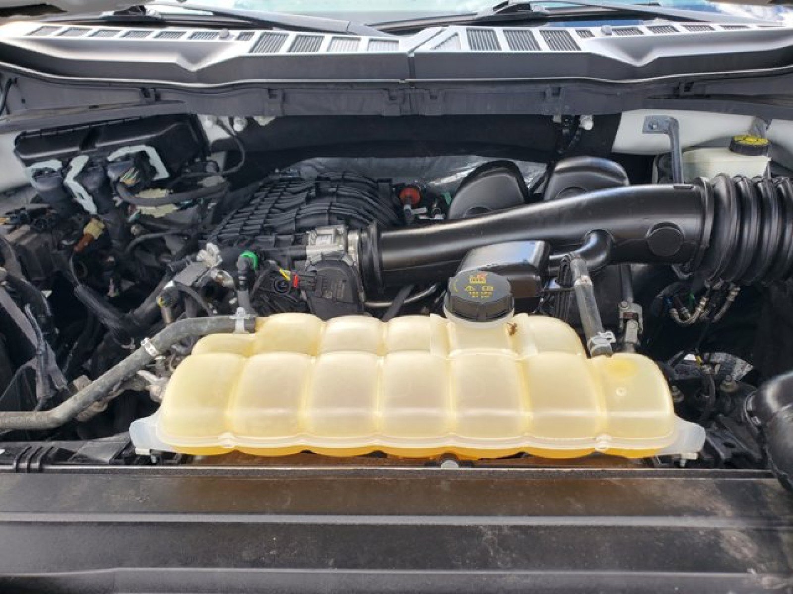 Certified 2022 Ford F150 XL image 28