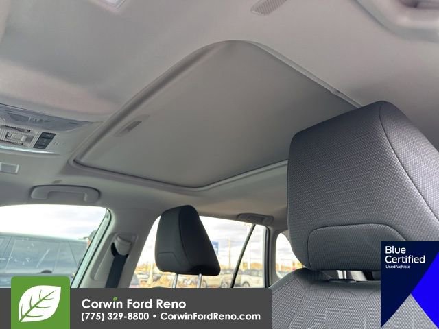 Used 2024 Toyota RAV4 XLE w/ Convenience Package image 17