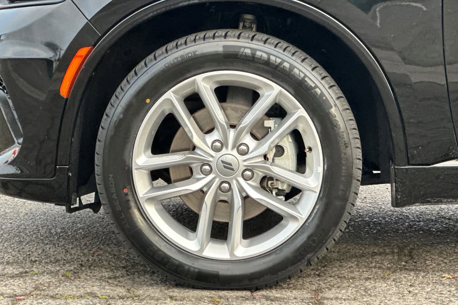 Used 2024 Dodge Durango GT image 28