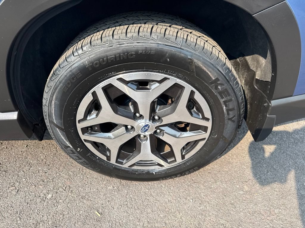 Used 2021 Subaru Forester Premium AWD/4WD image 9