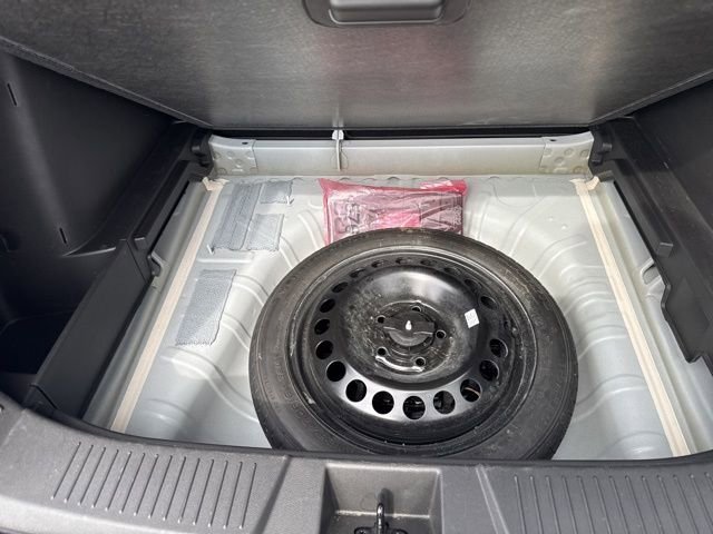 Used 2025 Chevrolet Trax ACTIV w/ Sunroof Package image 42