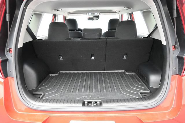 Used 2021 Kia Soul GT-Line FWD image 29