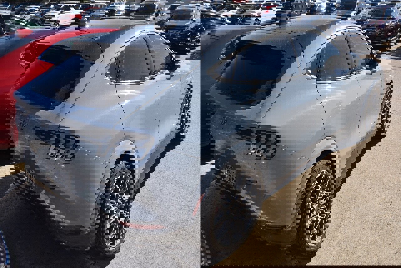 Certified 2025 Ford Mustang Mach-E GT image 5