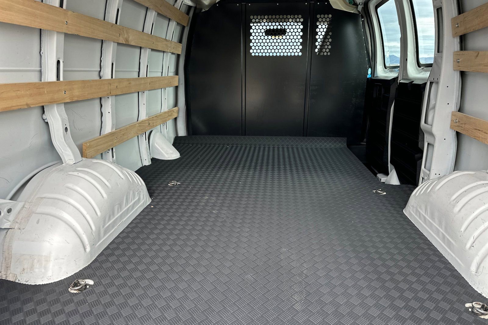 Used 2023 Chevrolet Express 2500 Work Van w/ Driver Convenience Package image 14