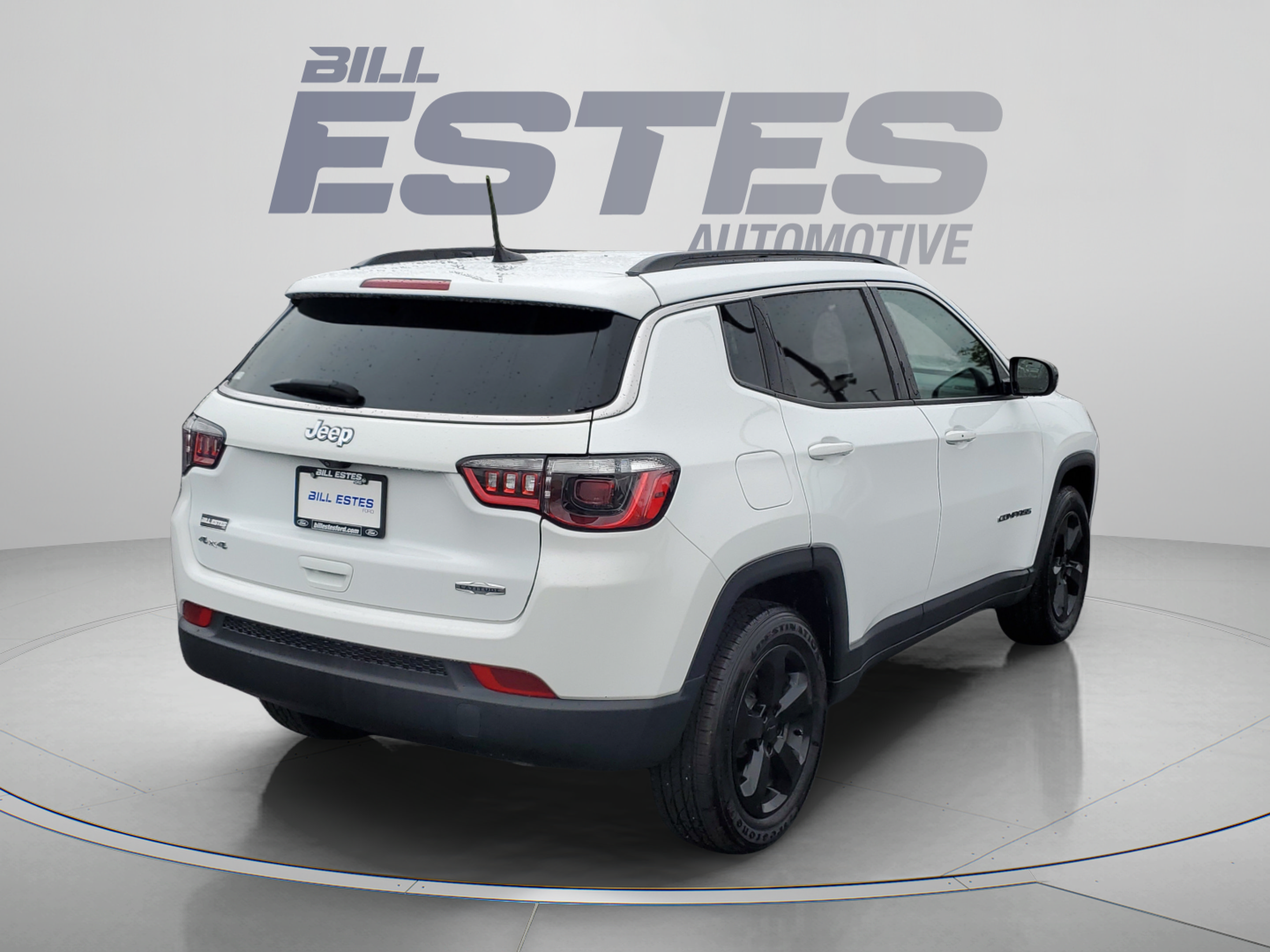Used 2022 Jeep Compass Latitude w/ Convenience Group AWD/4WD image 4