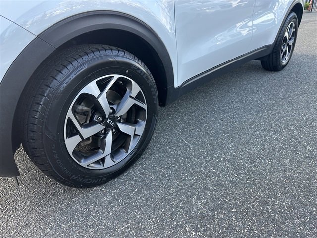 Used 2020 Kia Sportage LX image 13