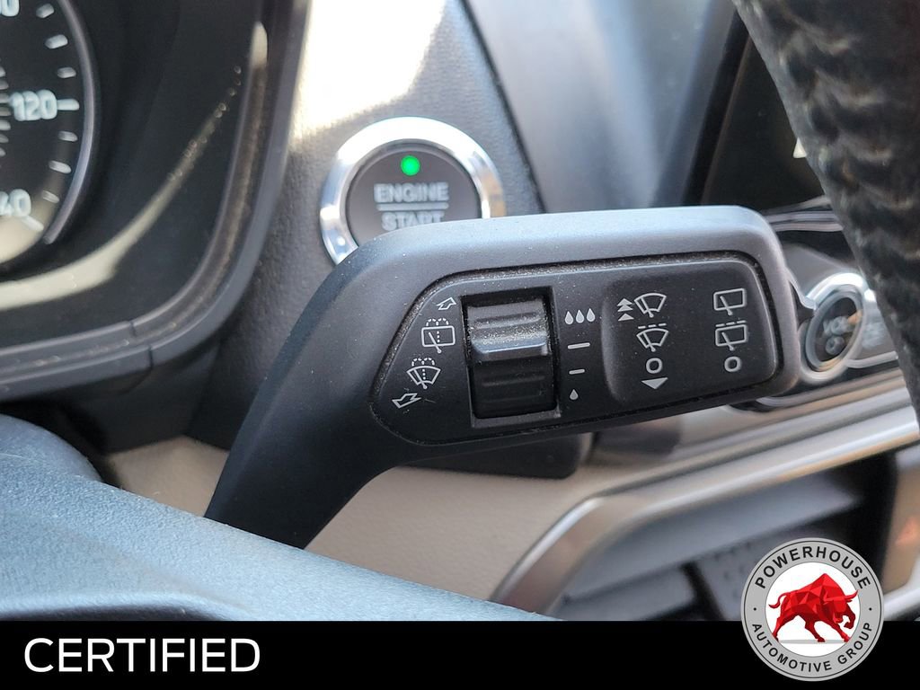 Certified 2018 Ford EcoSport SE w/ SE Convenience Package FWD image 32