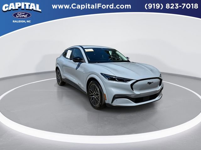 Certified 2025 Ford Mustang Mach-E Premium AWD/4WD image 2