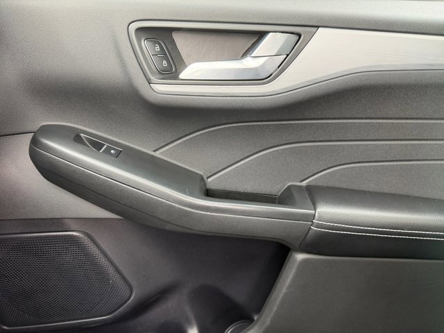 Certified 2023 Ford Escape Platinum w/ Premium Technology Package image 16