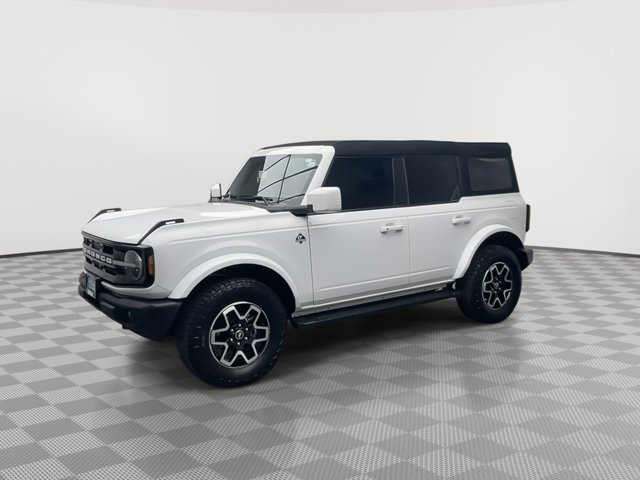 Certified 2023 Ford Bronco Outer Banks image 2