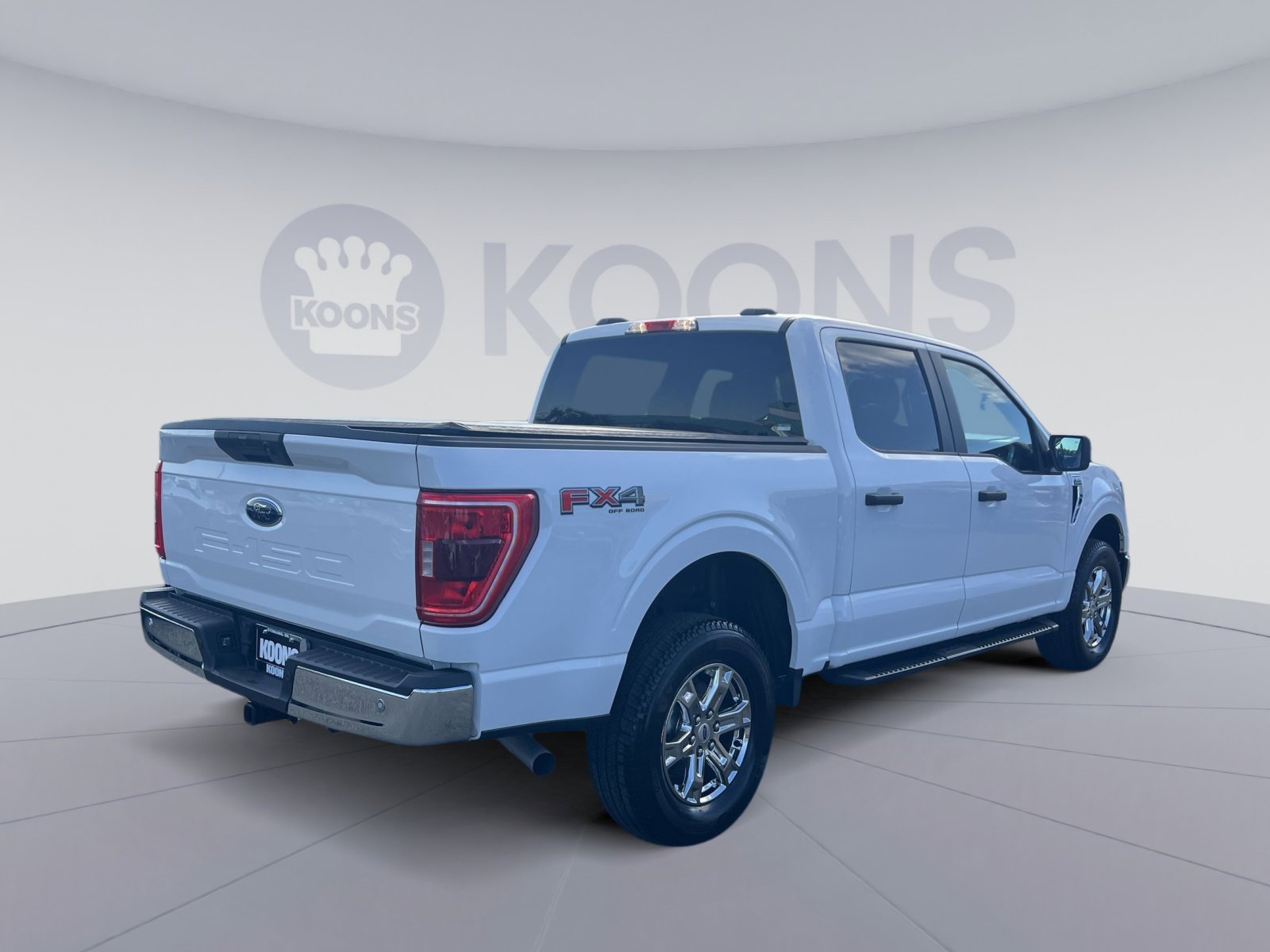 Certified 2023 Ford F150 XLT w/ Trailer Tow Package AWD/4WD image 11