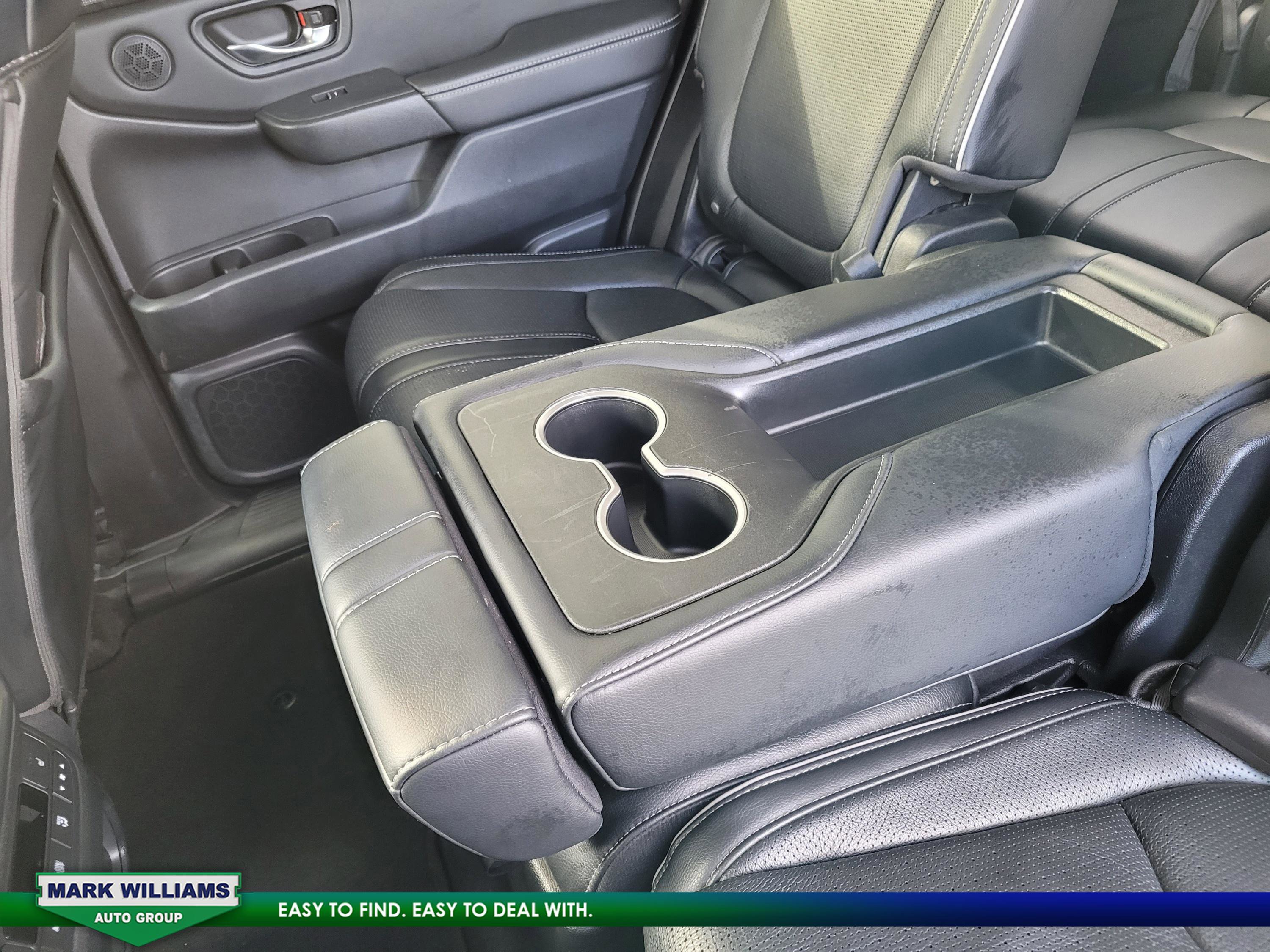 Used 2023 Honda Pilot Elite image 19