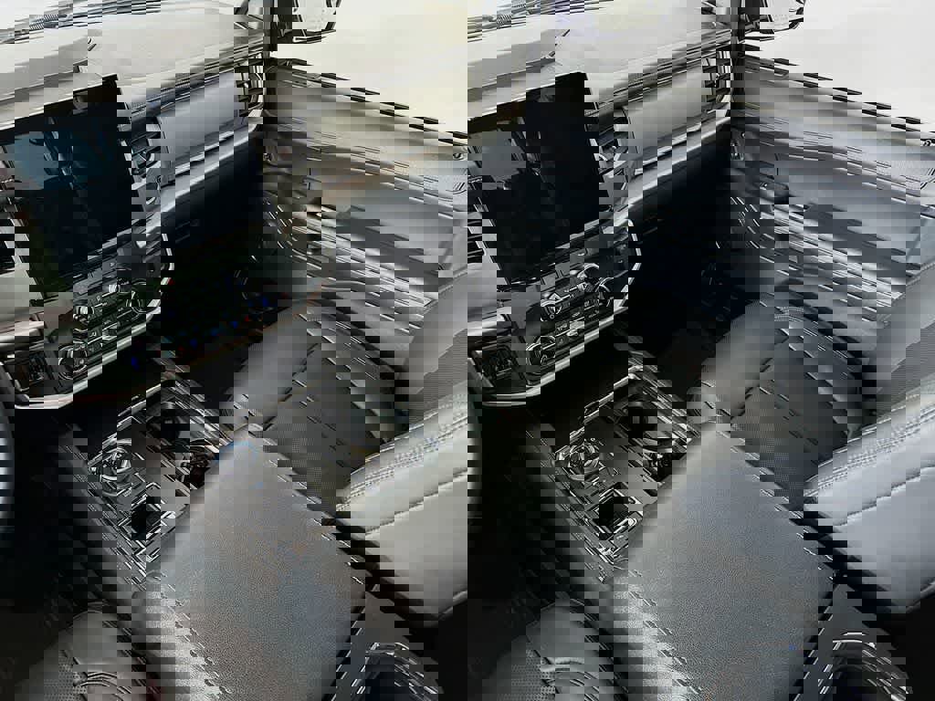 Certified 2022 Ford Expedition XLT image 14