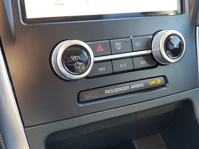 Certified 2024 Ford Edge Titanium AWD/4WD image 19
