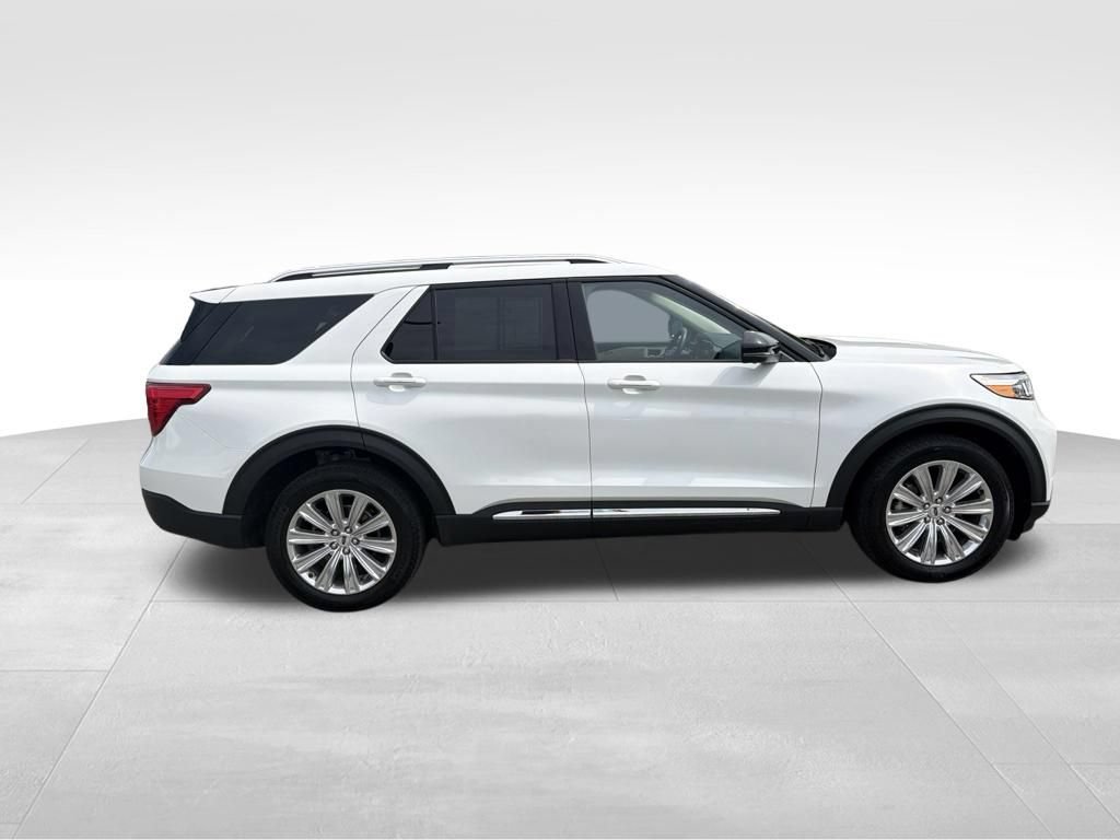 Certified 2023 Ford Explorer Limited w/ Equipment Group 301A AWD/4WD image 7