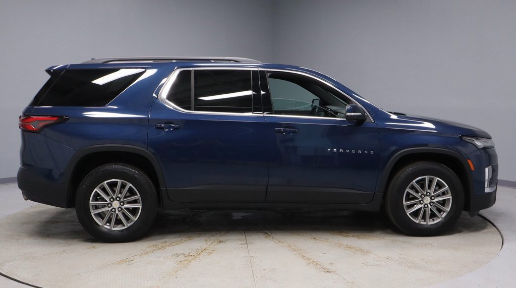 Used 2023 Chevrolet Traverse LT image 6