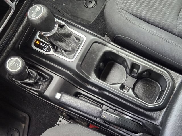 Used 2019 Jeep Wrangler Sport AWD/4WD image 19