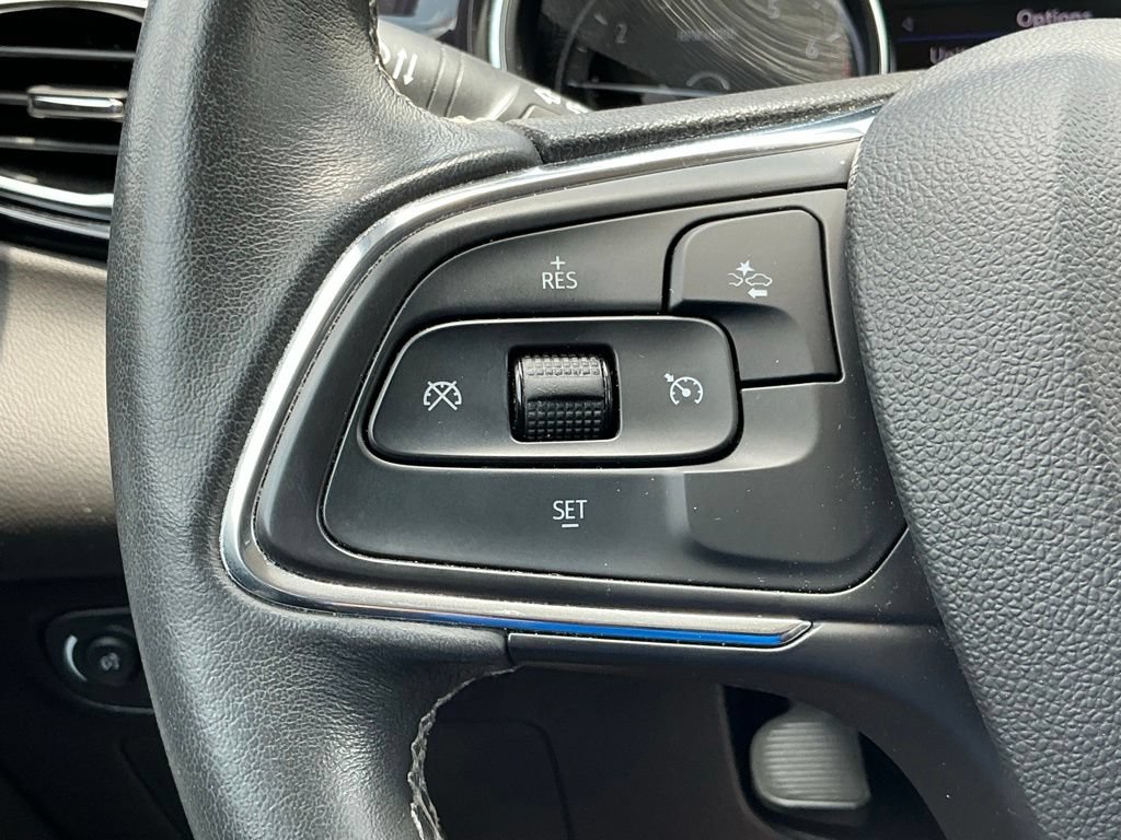 Used 2023 Buick Encore GX Select w/ Sport Touring Package FWD image 35