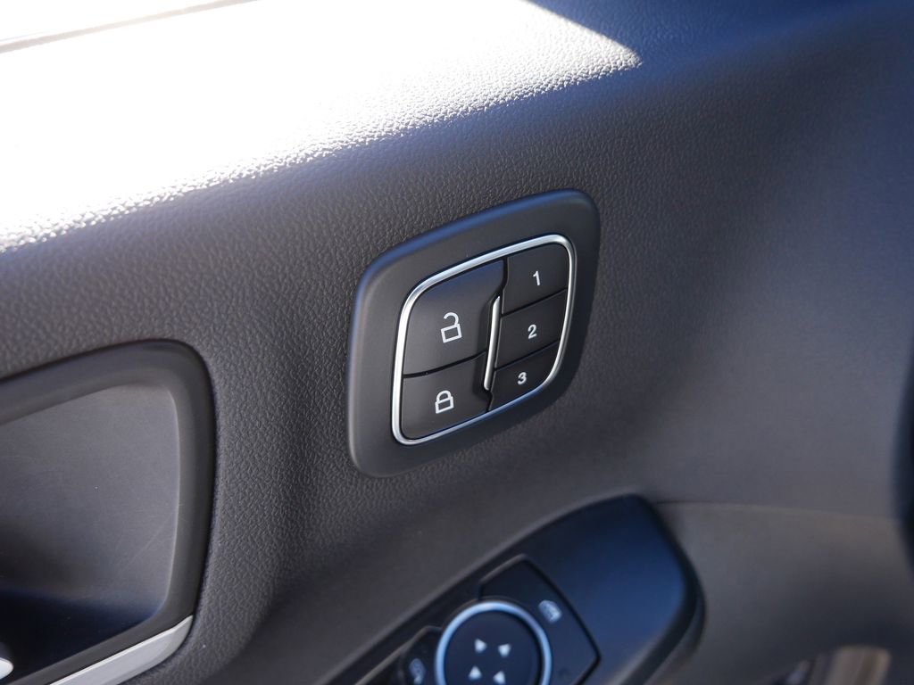 Certified 2024 Ford Escape Platinum image 14