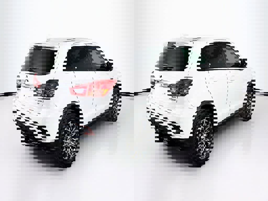 Used 2019 Mitsubishi Outlander Sport ES image 5