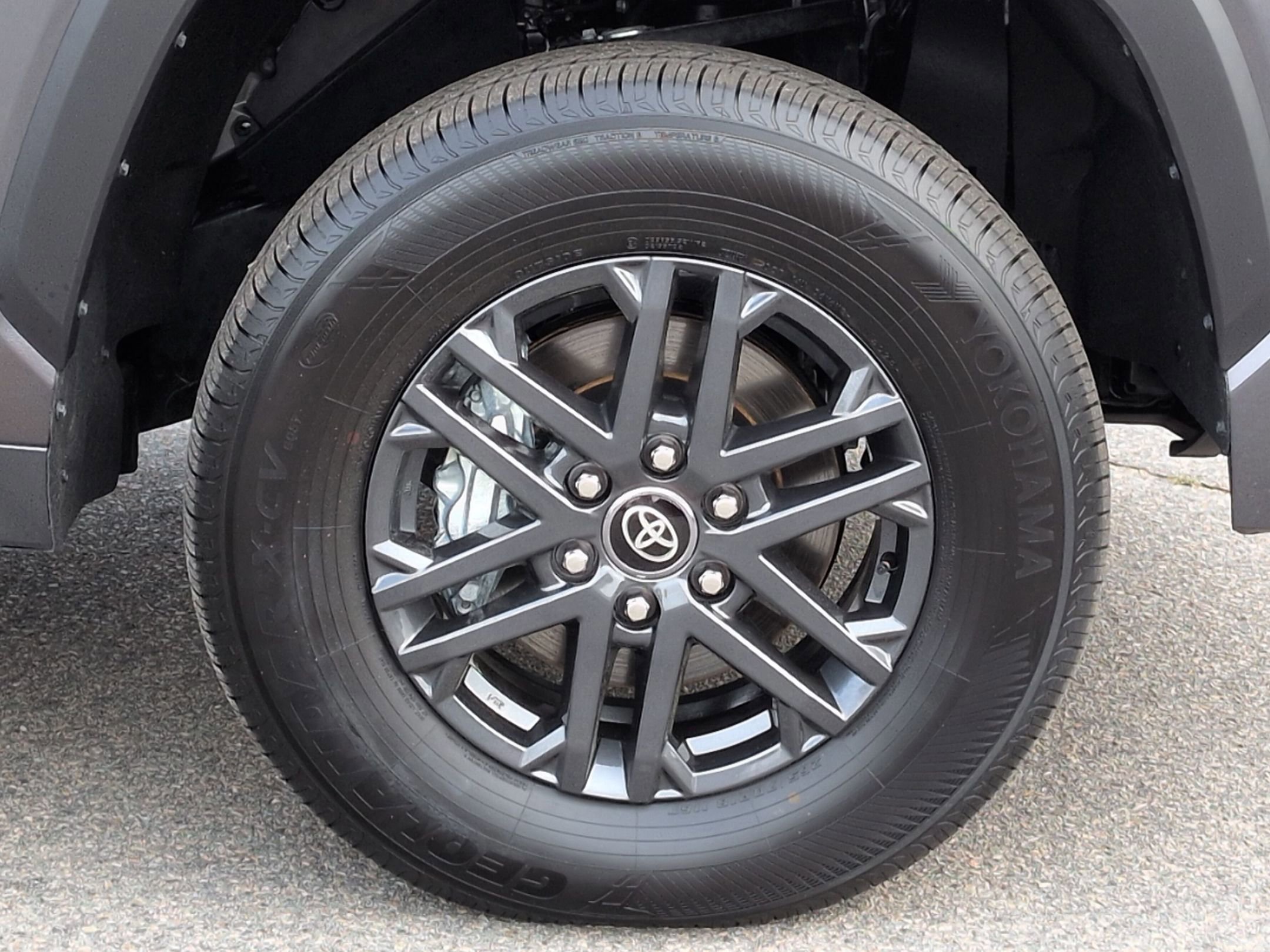 Used 2025 Toyota Tundra SR5 w/ SR5 Convenience Package image 10