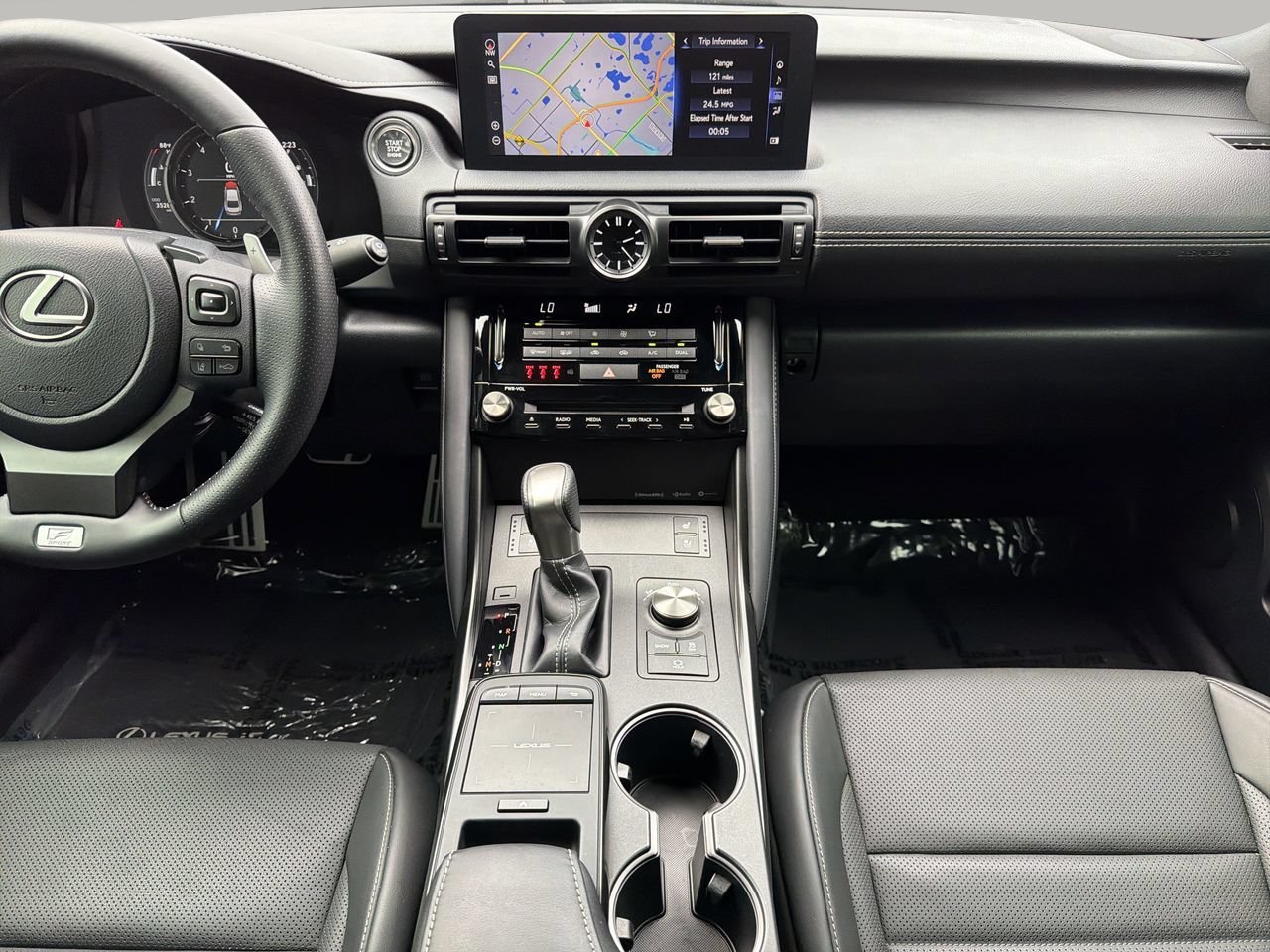 Used 2023 Lexus IS 350 F Sport w/ Navigation Package RWD image 14