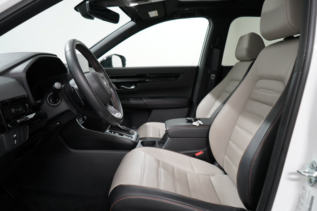 Used 2024 Honda CR-V Sport Touring image 14