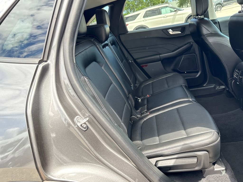 Certified 2022 Ford Escape SEL FWD image 27