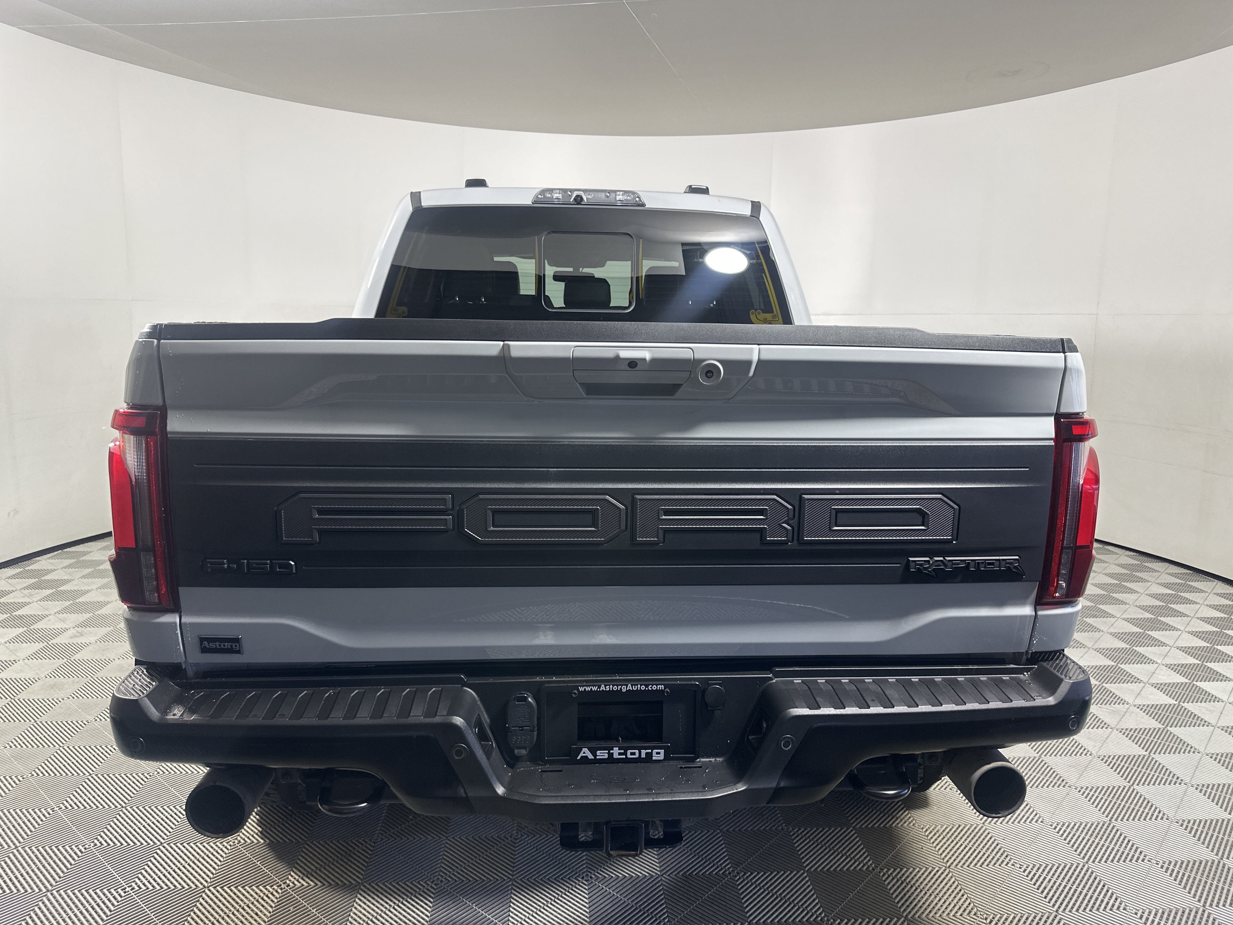 Certified 2024 Ford F150 Raptor AWD/4WD image 6