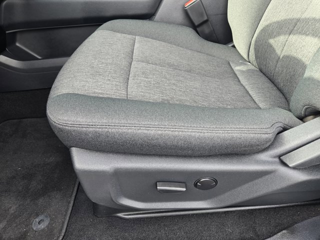 Certified 2024 Ford Expedition XLT RWD image 21