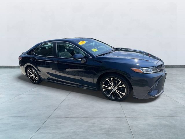 Used 2019 Toyota Camry SE w/ Audio Package FWD image 8
