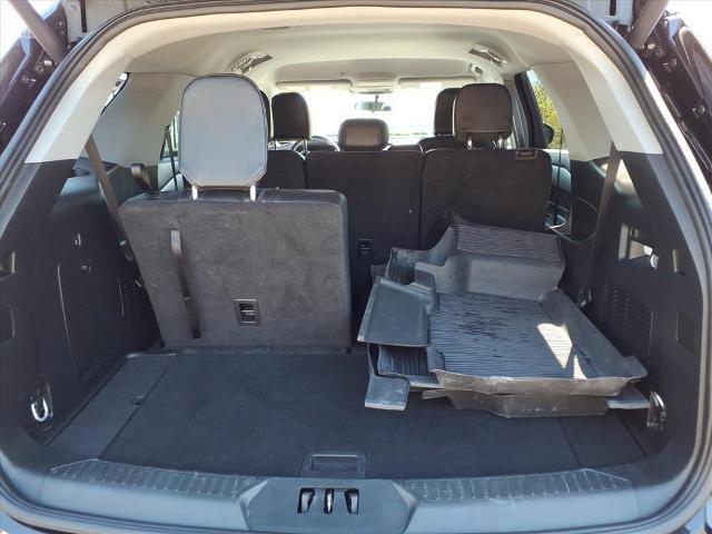 Certified 2023 Ford Explorer XLT w/ Equipment Group 202A AWD/4WD image 26