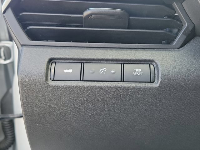 Used 2023 Nissan Altima 2.5 SV FWD image 25